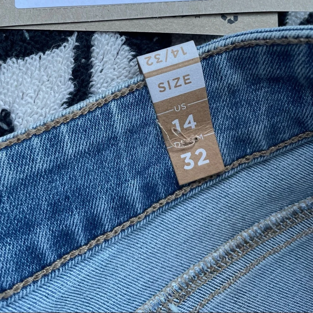 NEW prAna Gram Denim Organic Cotton Jean Short Button Fly Vintage Style Sz 14 32 - Picture 9 of 16